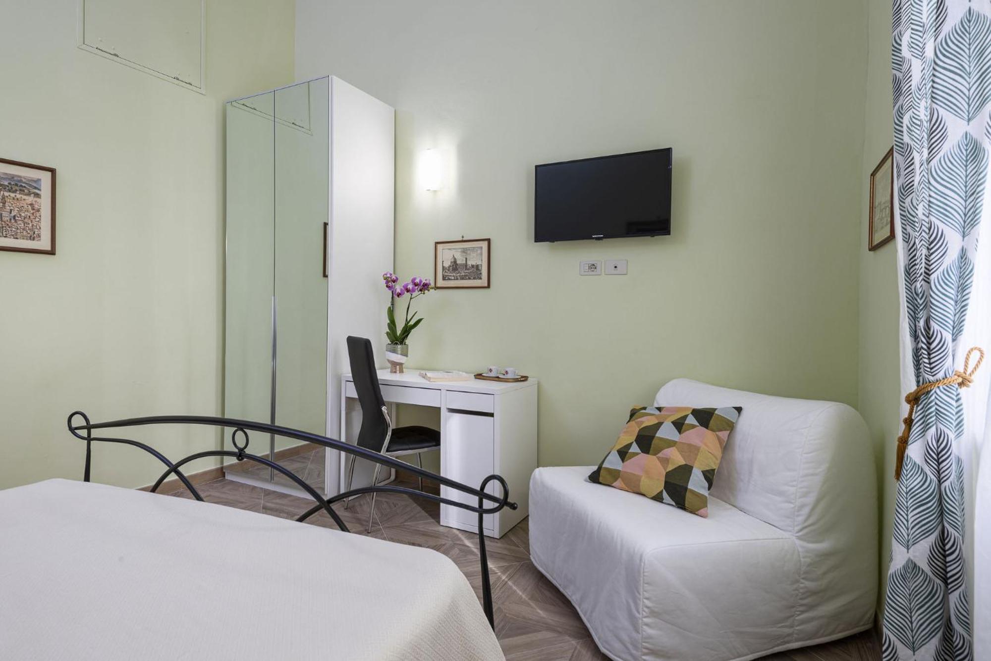 Cadorna Rooms In Флоренция Екстериор снимка